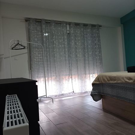 Appartamento Alojamiento Alisson Villena Esterno foto